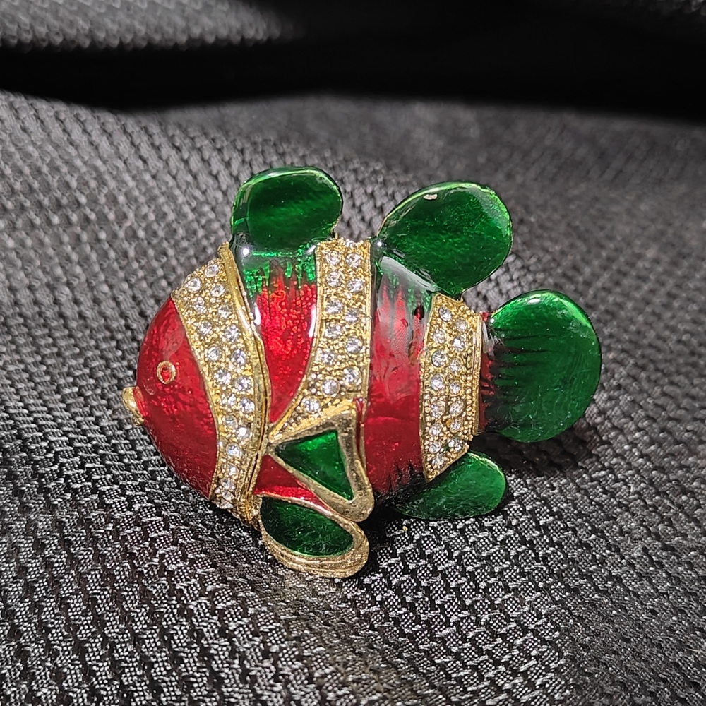 Colorful Fish Brooch Set - Picture 4 of 11